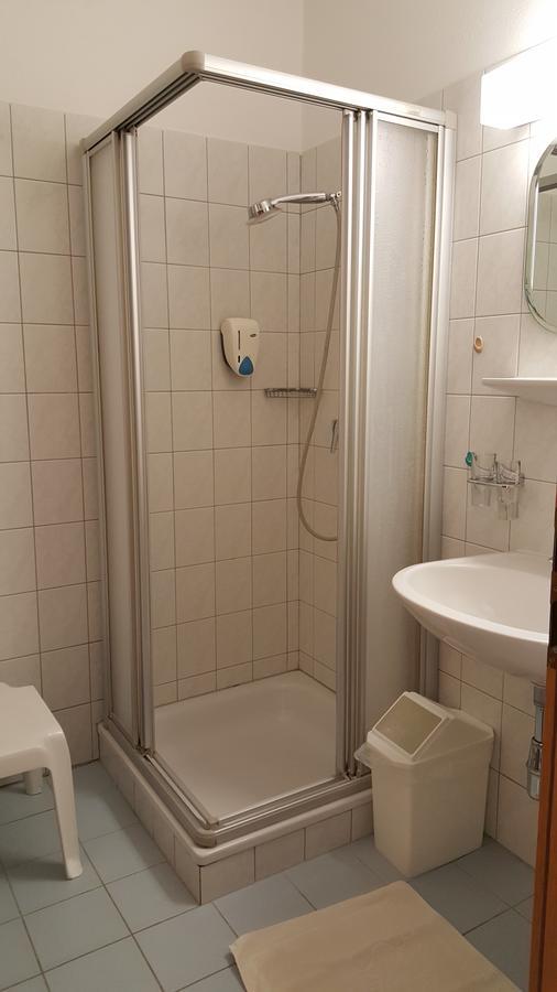 Hotel Geier Bad Schönau エクステリア 写真